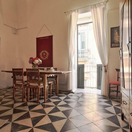 Slow Lecce - Old Town Apartment Sit Zewnętrze zdjęcie