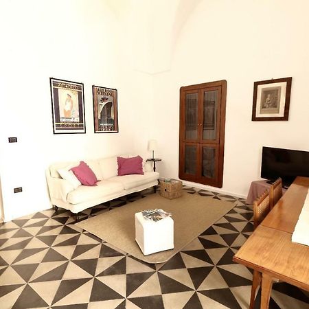 Slow Lecce - Old Town Apartment Sit Zewnętrze zdjęcie