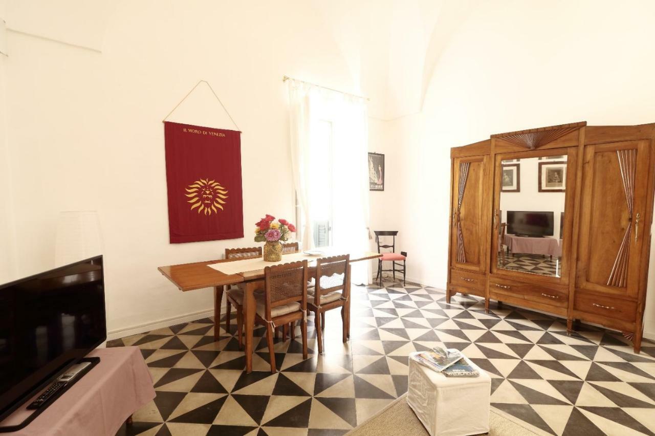 Slow Lecce - Old Town Apartment Sit Zewnętrze zdjęcie