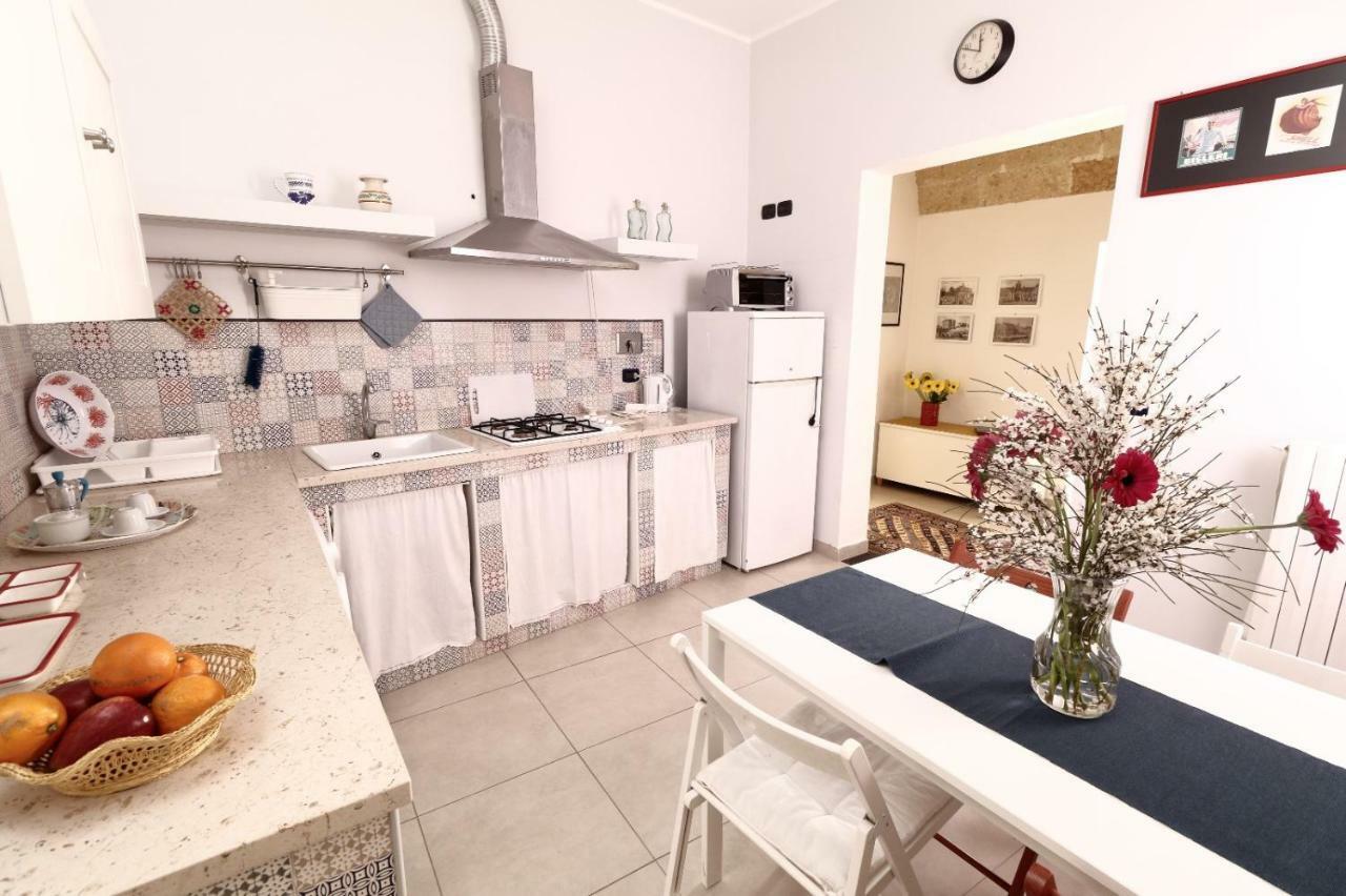 Slow Lecce - Old Town Apartment Sit Zewnętrze zdjęcie